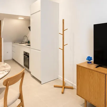 Avanel Fenix Pool Apartamento